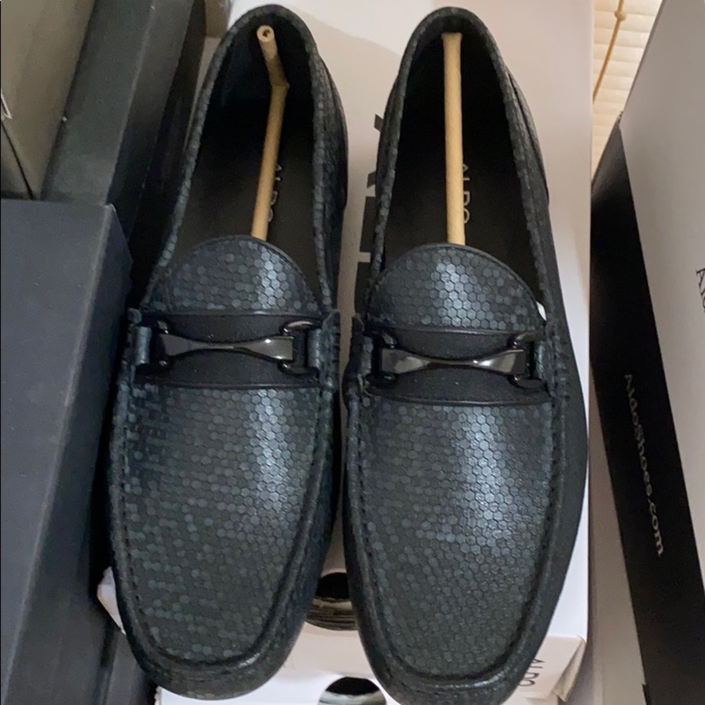 men dress shoes